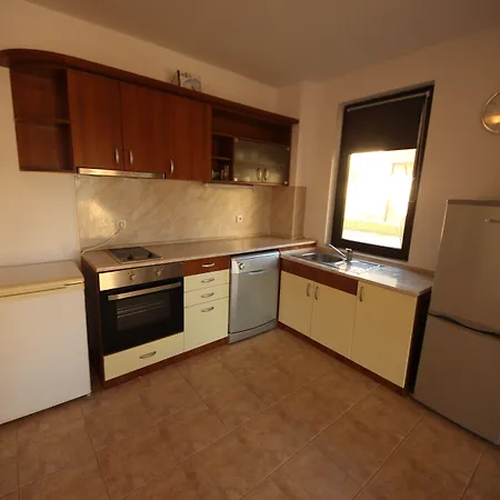 فيلة Menada Sunny Hill *