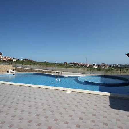 فيلة Menada Sunny Hill *