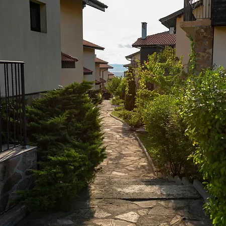 Menada Sunny Hill