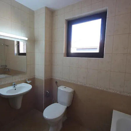 Menada Sunny Hill Kosharitsa