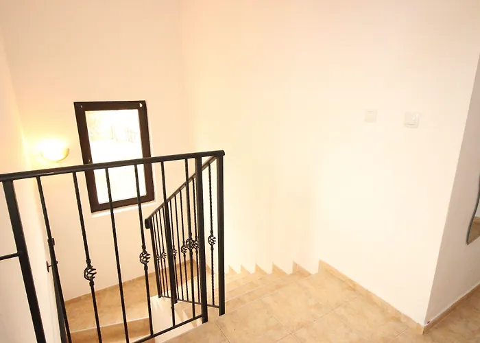 Βίλα Menada Sunny Hill *