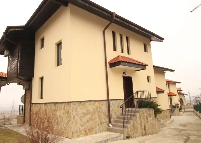 Βίλα Menada Sunny Hill *