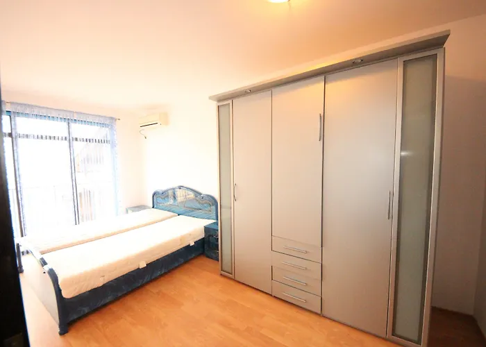 Βίλα Menada Sunny Hill *